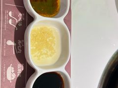-洪氏嗨捞·广东猪肚鸡·椰子鸡火锅(西咸万象城店)