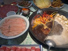 -鸿姐老火锅(疁城新天地店)