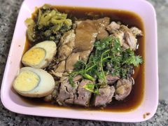 -马里奥明星猪脚饭