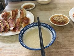 -一品鲜鱼锅贴(人民一路店)