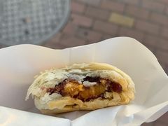 红豆沙蛋黄酥-绿豆饼车轮饼(学林街店)