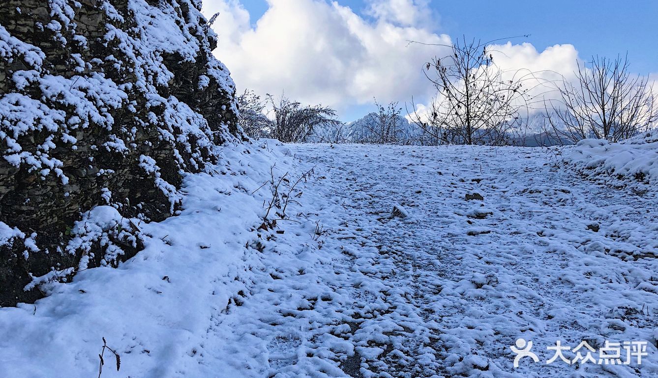 成都周边1日来回 看雪圣地
