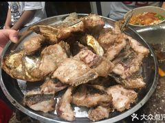 -肖肖酸萝卜鱼火锅(总店)