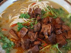 -金杨拉面王小吃面馆·牛三宝面·红烧牛肉粉