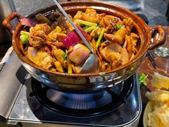-胡须佬鸡煲四季火锅(海雅缤纷城店)
