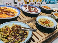 -嗨吃围炉海鲜烤肉自助(保利广场店)