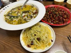 -酸婆娘江湖川菜(紫竹路店)