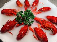 -沪小胖小龙虾(淮海中路旗舰店)