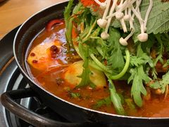 -喇喇排骨火锅·传统韩式脊骨汤(望京西园总店)