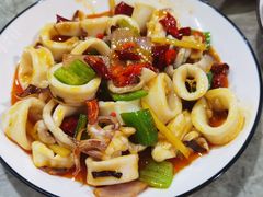 -四川小胡子海鲜(丁村万人海鲜广场店)