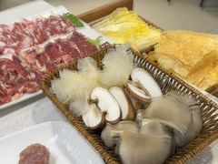 -四点金潮汕鲜牛肉火锅(金猴名居店)