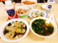 -舒蔡记生煎菜饭(云南中路店)