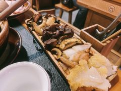 -阿山卓·野生菌火锅·纳西火塘烤肉