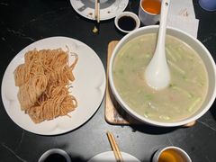 -芳芳私房菜·精做淮扬菜(承德路店)