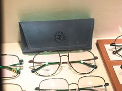 -潘多拉眼镜·蔡司依视路明月(潘家园店)