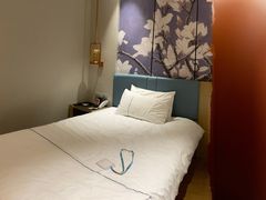 -白玉兰商务酒店(曲阜三孔景区春秋西路店)