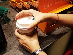 -星巴克(港汇1号办公楼店)