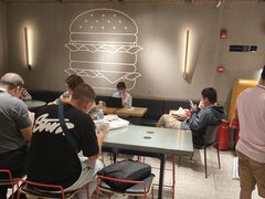 -麦当劳(中山公园龙之梦店)