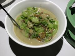 -费大厨辣椒炒肉(高铁吾悦广场店)