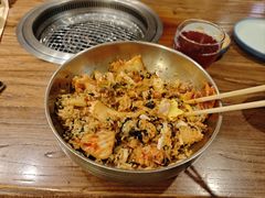 -明洞阿姨·韩式酱蟹烤肉·创意料理(三元桥店)