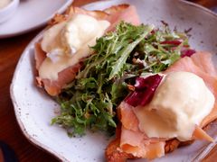 -ROAST coffee & eatery