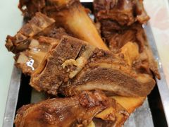 -荣吉招牌自助骨头锅(顾乡店)