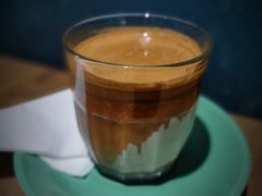 -WOW coffee