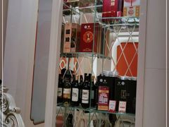 -白金汉爵大酒店-24小时餐厅