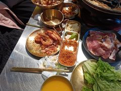 -胡悦里韩式烤肉(芝罘万达广场店)