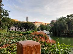 -暨南大学（石牌校区）明湖楼