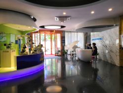 -比华利美容医院