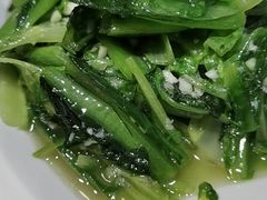 蒜炒油麦菜-蜀宴小调·精致家常菜(科华店)