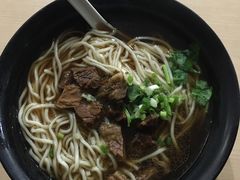 -李先生牛肉面大王(北京站售票厅餐厅)