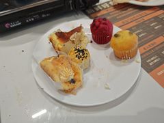 -金马门国际美食百汇(珞喻路店)