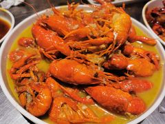 -龙巢盱眙龙虾·牛蛙·烧烤宵夜(八卦岭店)