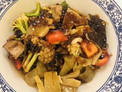-聚春园自助餐厅(东街口店)