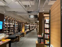 -茑屋书店(天目里店)