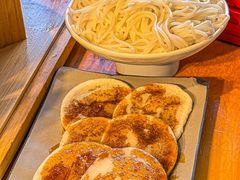 -勺子米线·云南传统小吃市集(四方街店)