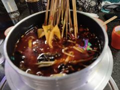 -路边边地标烧烤·川菜·小龙虾·音乐酒馆(良乡长虹店)