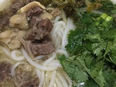 -王万妈卤猪脚(青岩交通路)