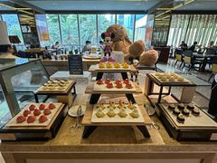 -大中华希尔顿酒店-念自助餐·嗨啤·小龙虾