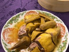 酒渍乳鸽-惠食佳·朱雀(东方商厦店)