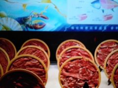 -雍容荟帝王蟹活龙虾展台自助(IFS黑金店)