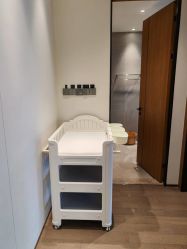 -爱瑞馨母婴护理中心(喜马拉雅店)