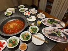 -大鱼山房鱼头火锅(老字号品质店)