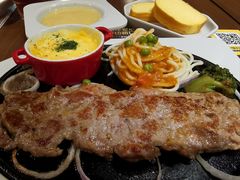 -豪客来牛排(空港华联店)