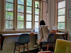 靠窗位-BAMN coffee