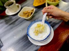 -黄师奶甜品店