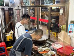 -建国蚵煎蚵面
