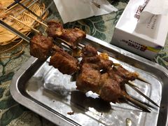 馕坑烤肉-新疆食府(华龙店)